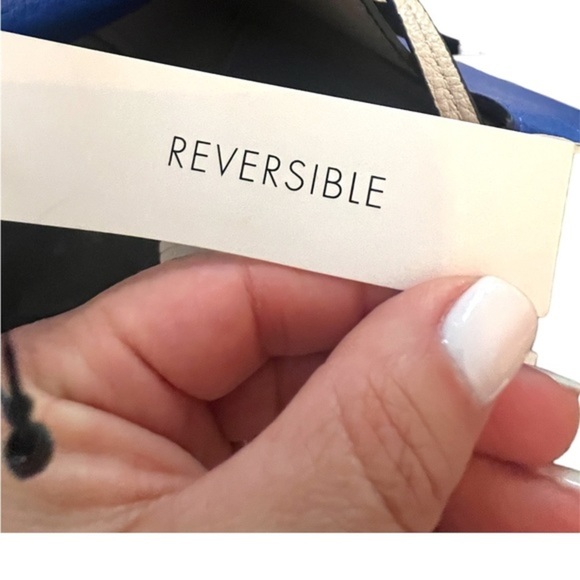 NWT Calvin Kline cobalt blue and tan reversible bucket bag - purse - Picture 7 of 10